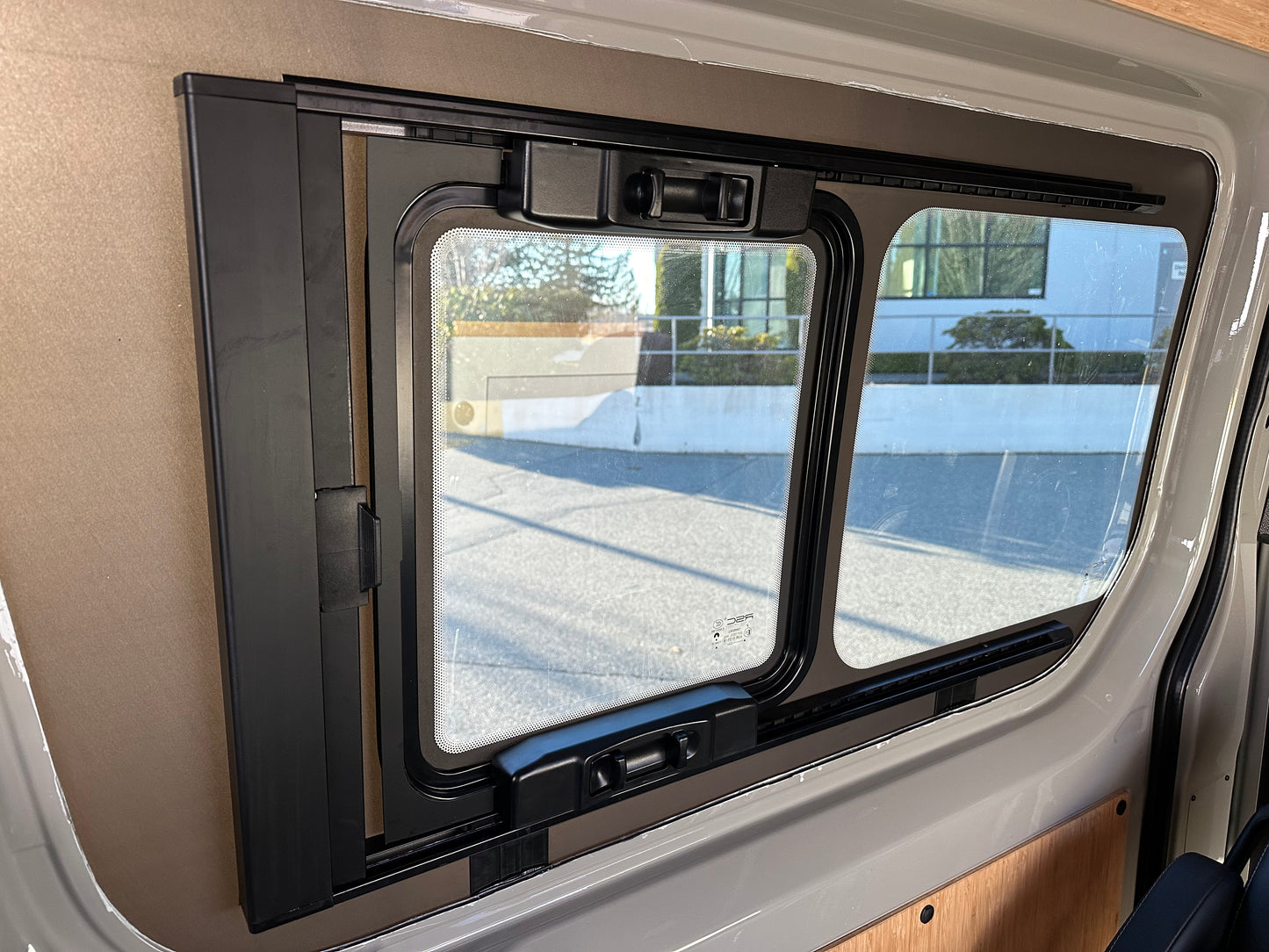 RSC -  Mercedes Sprinter OEM Style Half-Slider Window