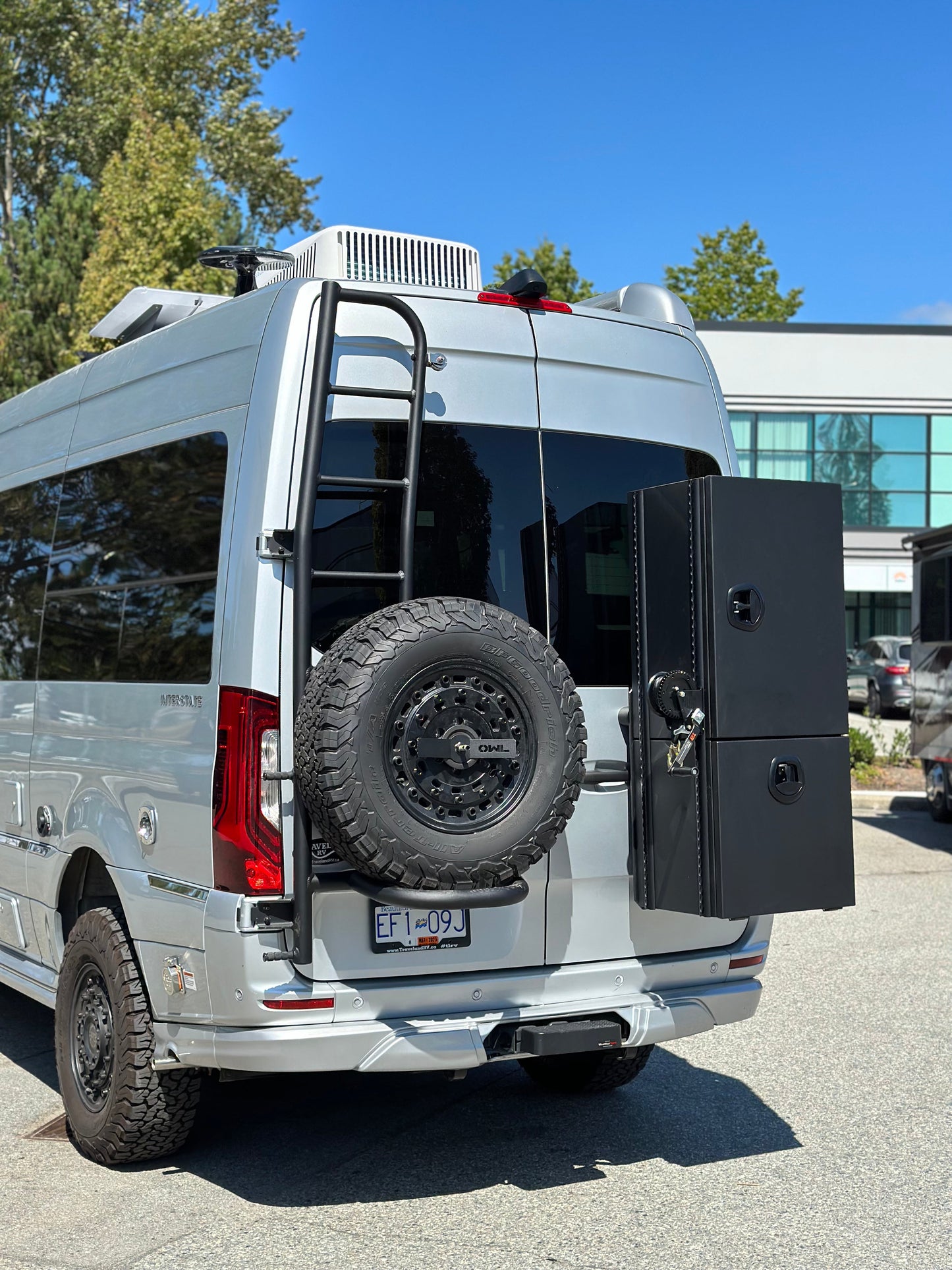 Aluminum Storage Box - Venti | Camper Van Storage